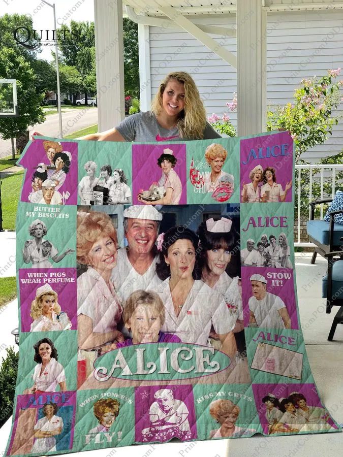 Explore the Enchanting World of Alice with These Quilt Blankets