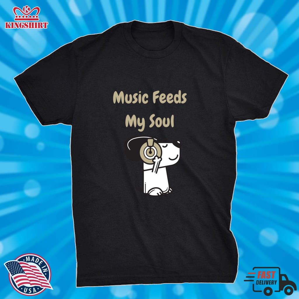 Music Feeds My Soul   Dog Listening To Music   Dog With Headphones Pullover Sweatshirt