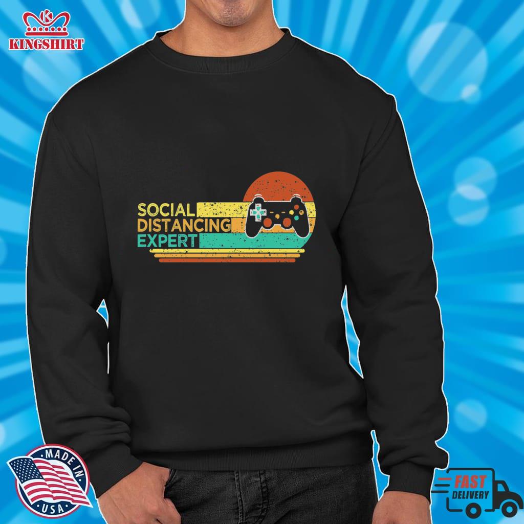 Social Distancing Expert Funny Gaming Vintage Video Gamer Pullover Sweatshirt