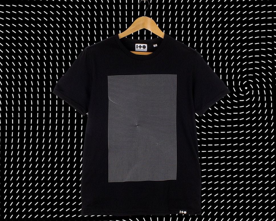 Black Geometric Tshirt Organic Cotton Tshirt Optical Illusion Design OPART Shirt Generative Design