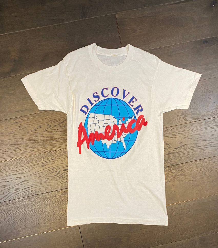 Discover America Graphic Tee Size Large Vintage 1990s Single Stitch White TShirt Tourist Tee Free Shipping to USA