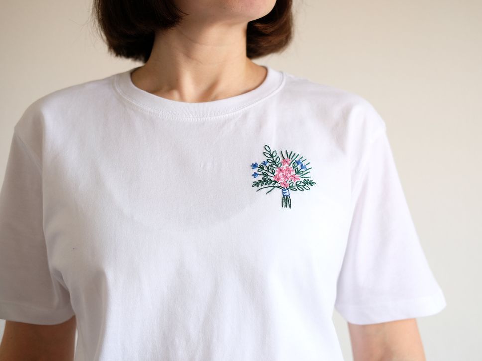 Embroidered tshirt flower bouquet tee shirt with hand embroidery