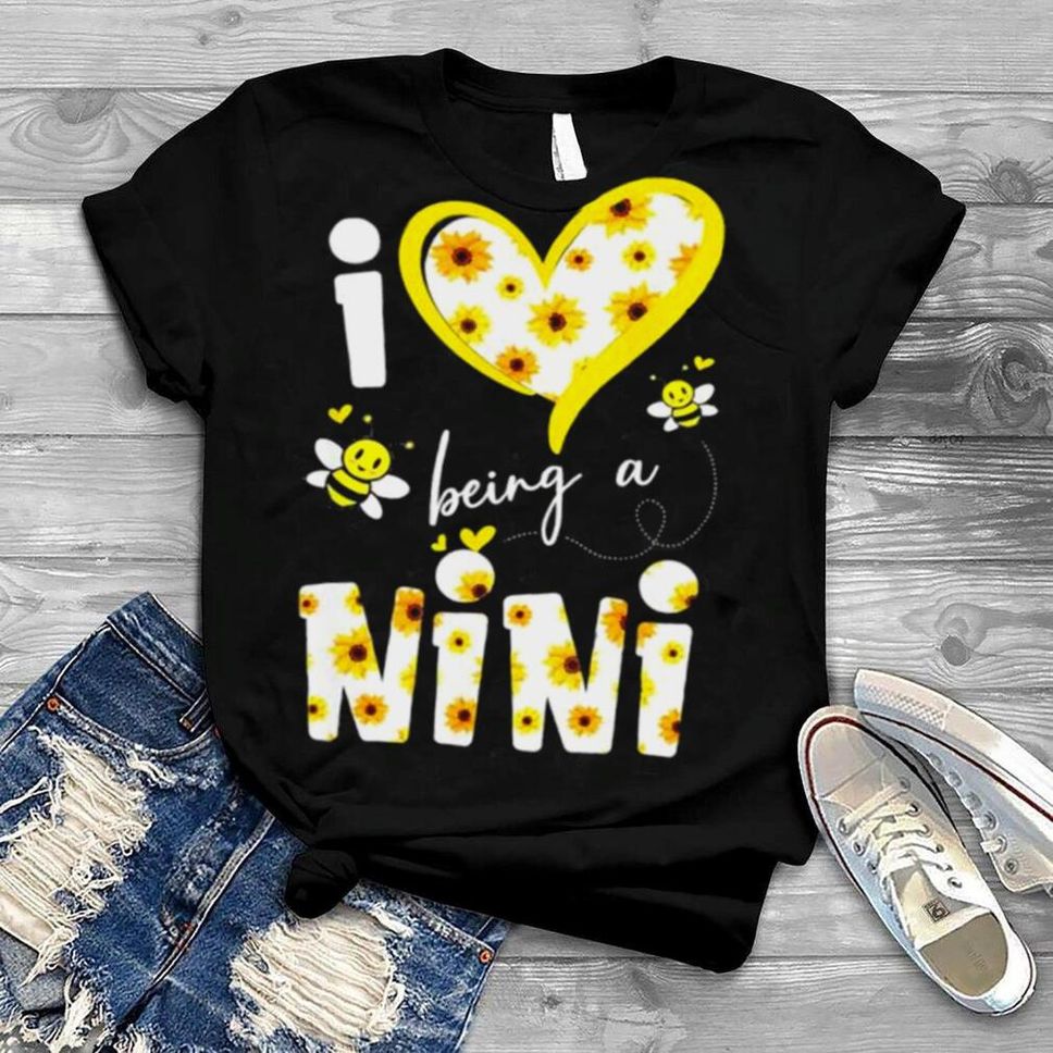I Love Being A NinI Sunflower Bee Mother’s Day Shirt