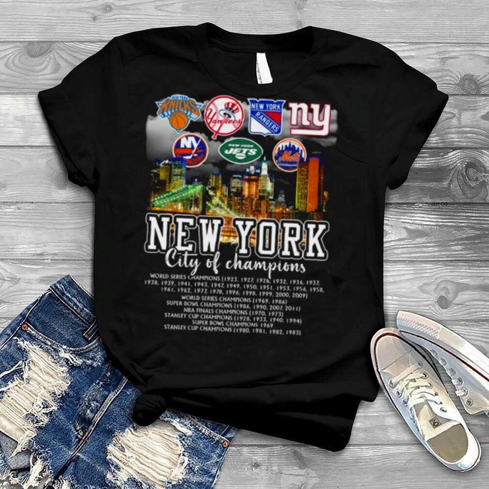 New York Knicks New York Yankees New York Rangers New York Giants New York City Of Champions Tshirt
