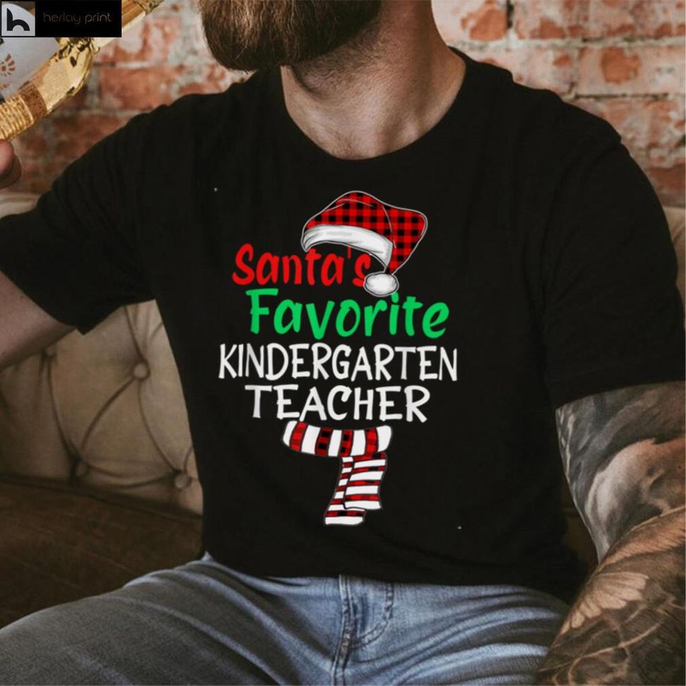 Santas Favorite Kindergarten Teacher Xmas Santa Red Plaid T Shirt Hoodie, Sweater Shirt