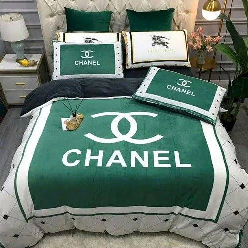 Coco Chanel White Pattern Bedding Set  REVER LAVIE