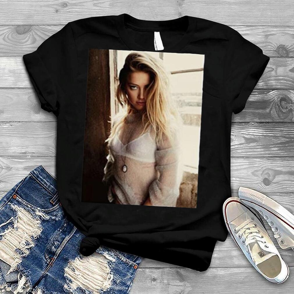 Harding Industries Amber Heard   Men’s Soft Graphic T Shirt