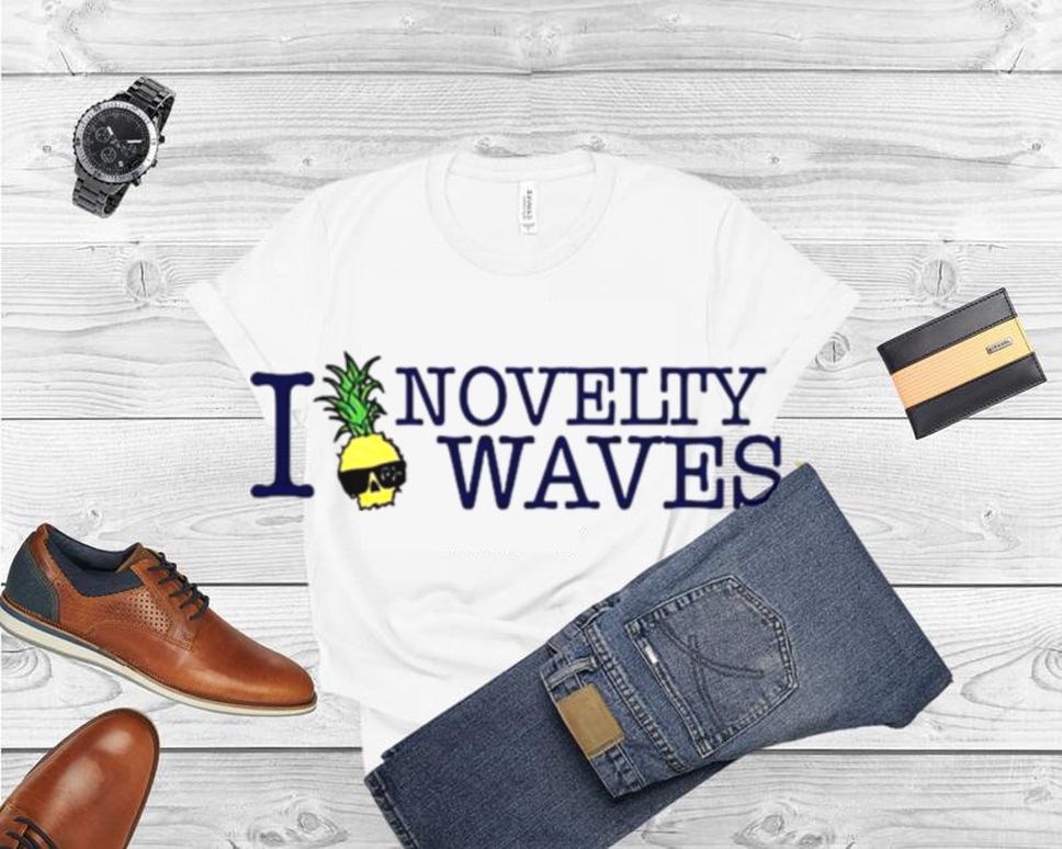 Pineapple I Love Novelty Waves Shirt