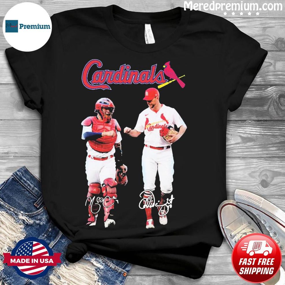 St. Louis Cardinals Adam Wainwright And Yadier Molina Signatures T Shirt