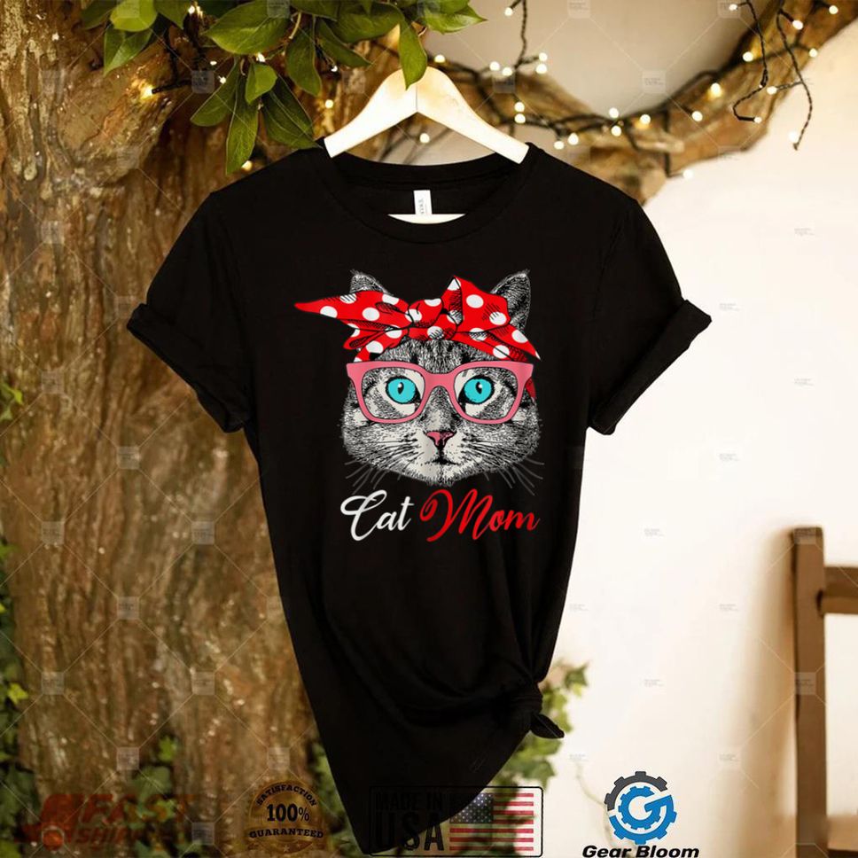 Womens Funny Cat Mom Shirt For Cat Lovers Mothers Day Gift T Shirt