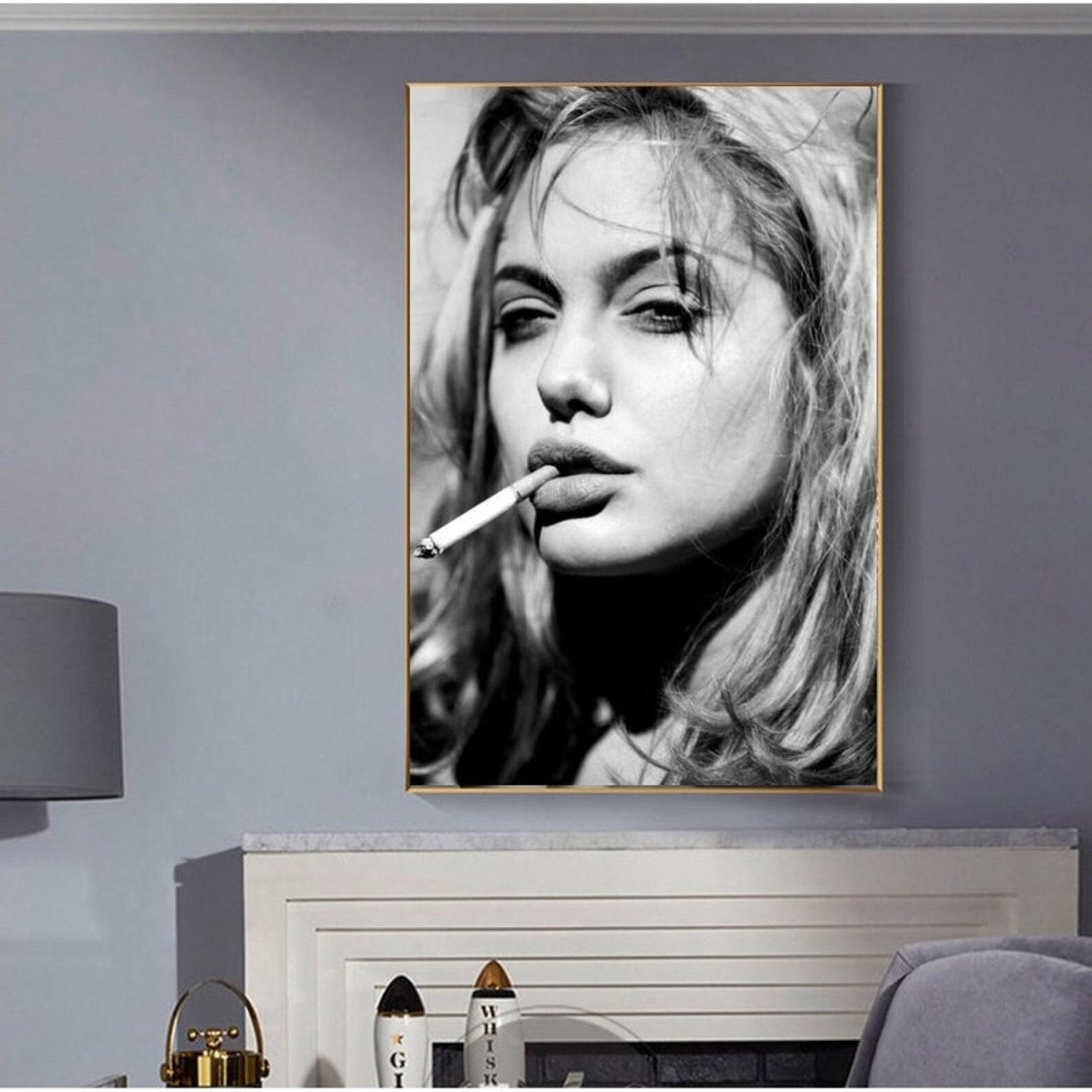Angelina Jolie Poster Smoking Blonde Girl Pop Art Pop Star Print Music Band Star Wall Art Painting Room Home Decor Canvas Painting-1