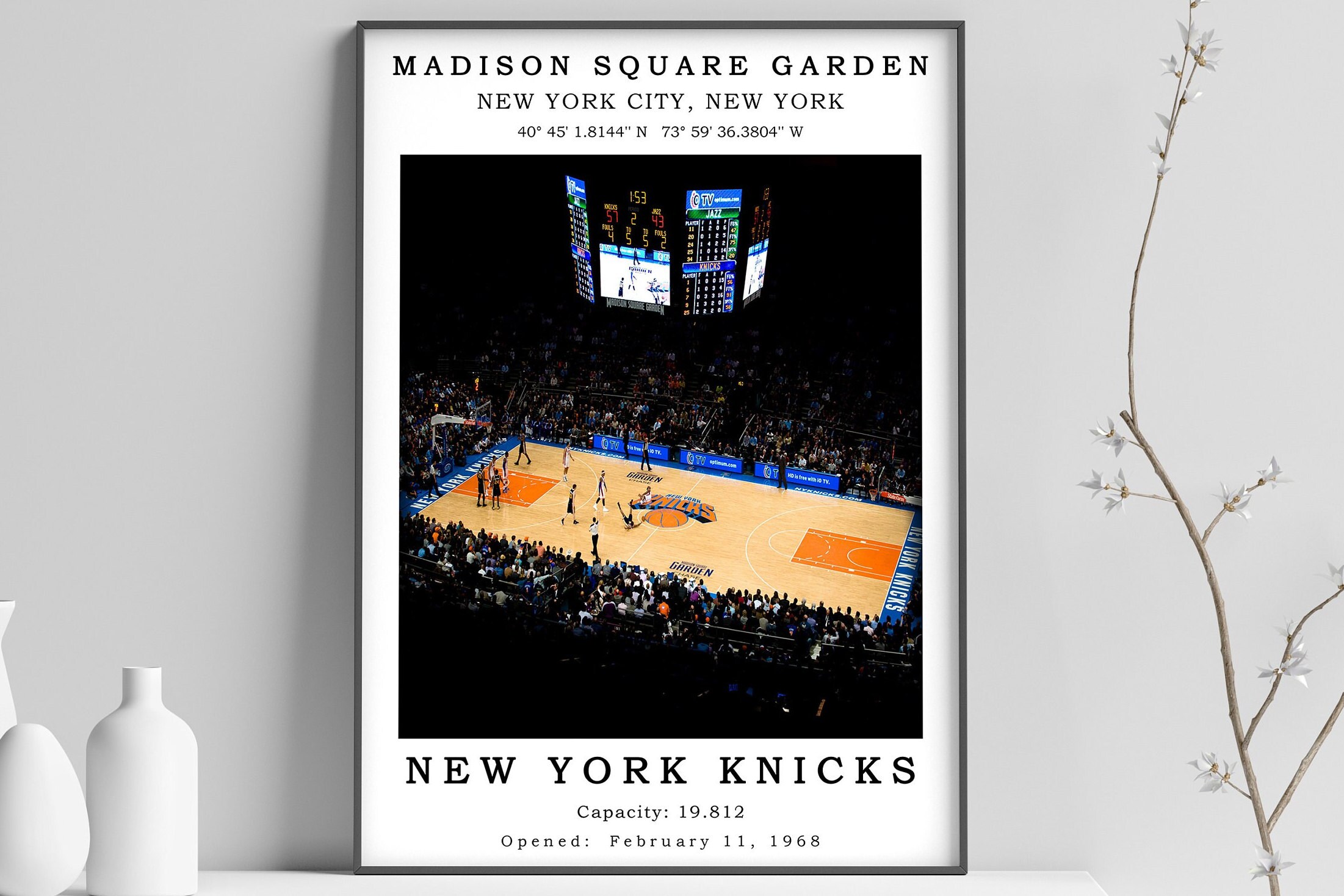 Madison Square Garden Poster  New York Knicks Wall Art  Black&White Stadium Poster  Digital Print Poster  Framed Wall Art  NBA Lovers 