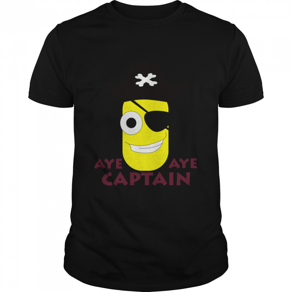 Minion Pirate Essential T-Shirt