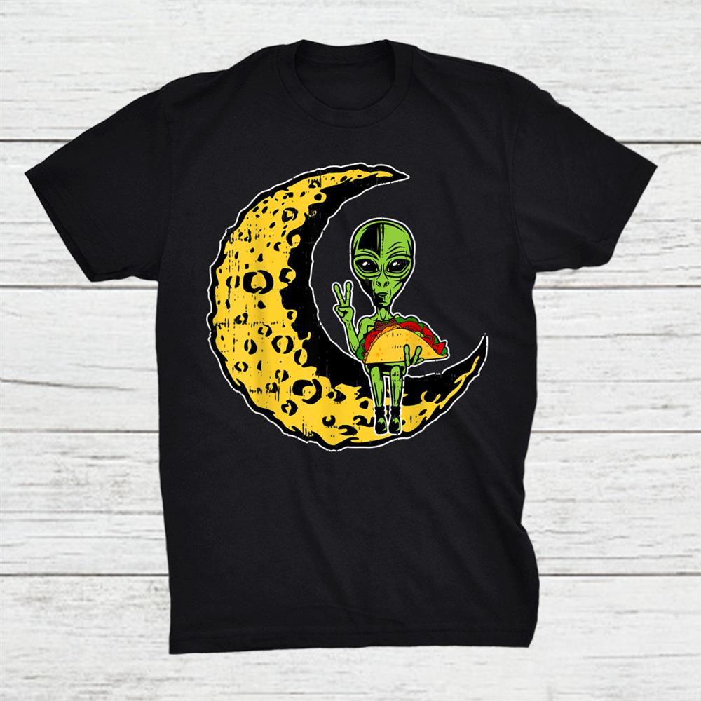 Moon Alien Eating Taco Peace Costume Funny Halloween Shirt