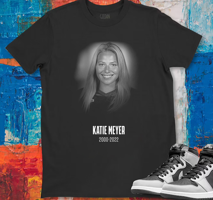 RIP Katie Meyer 2000 2022 Thank You For The Memories T-Shirt
