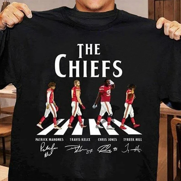 The Kansas City Chiefs Abbey Road Walking Players Signatures T Shirt