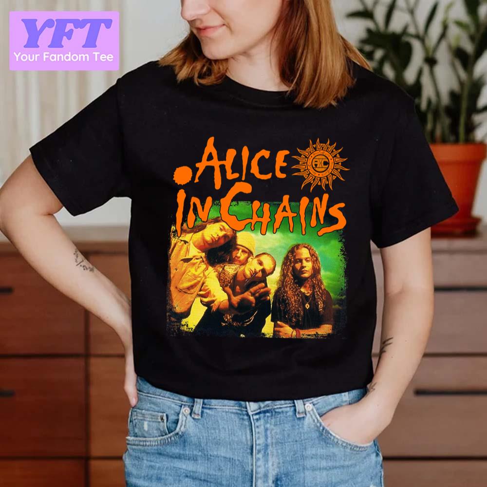 Vintage Alice In Chains Retro Rock Band Unisex T-Shirt