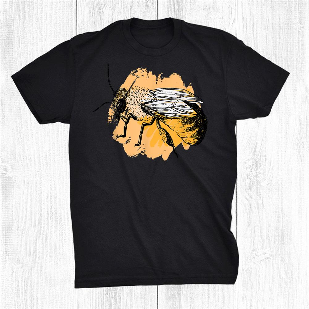 Vintage Distressed Bee Retro Design Bee Funny Shirt