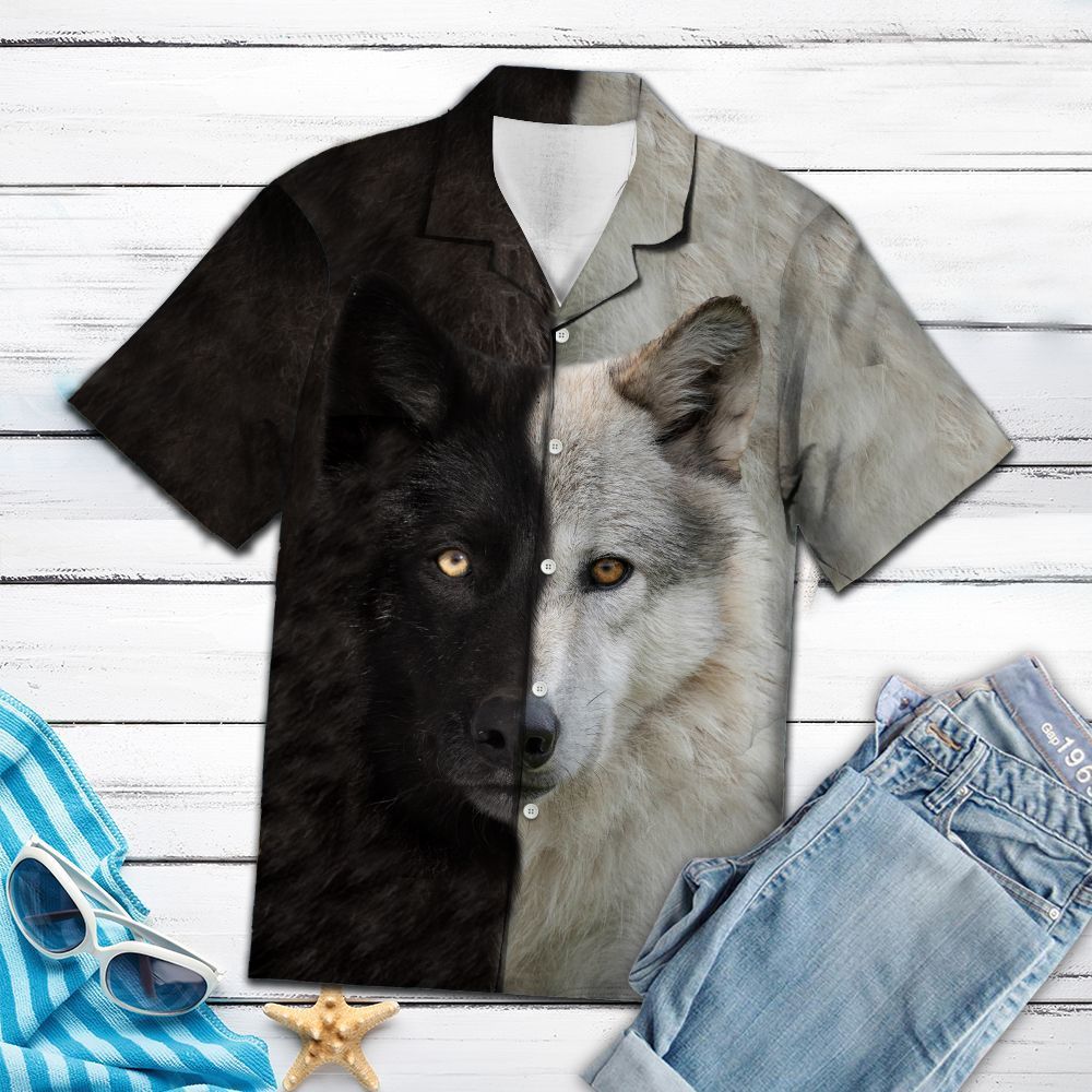 Wolf Black And White Awesome Design Unisex Hawaiian Shirt For Men And Women   04061438