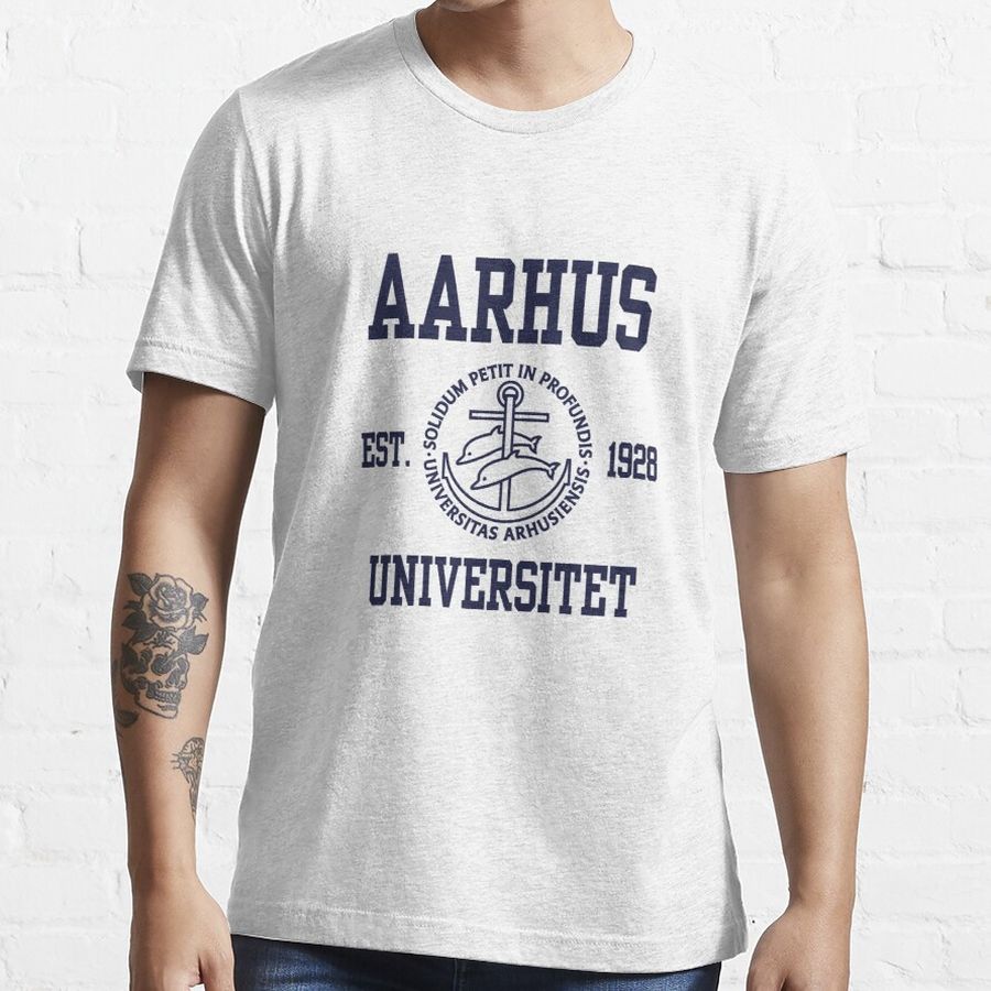 spole krølle forfængelighed Aarhus University, Denmark Essential T-Shirt