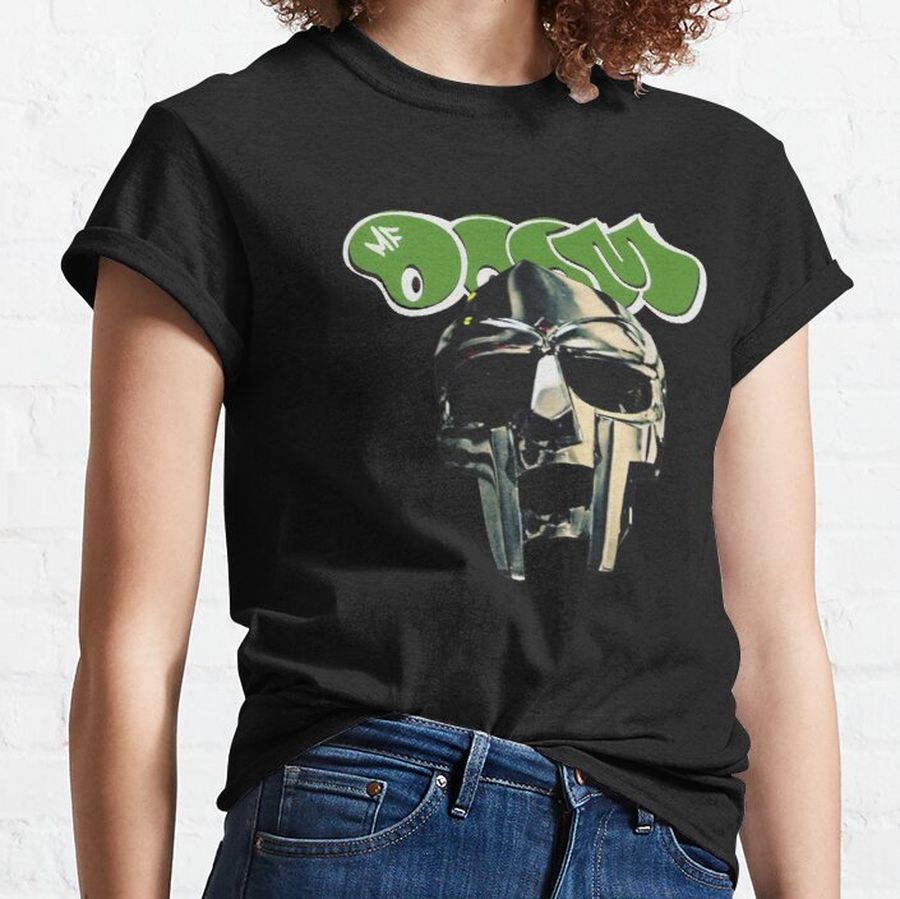 call doom Classic T-Shirt