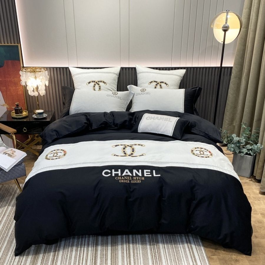 Chanel Luxury Brand Type 68 Bedding Sets Quilt Sets Duvet