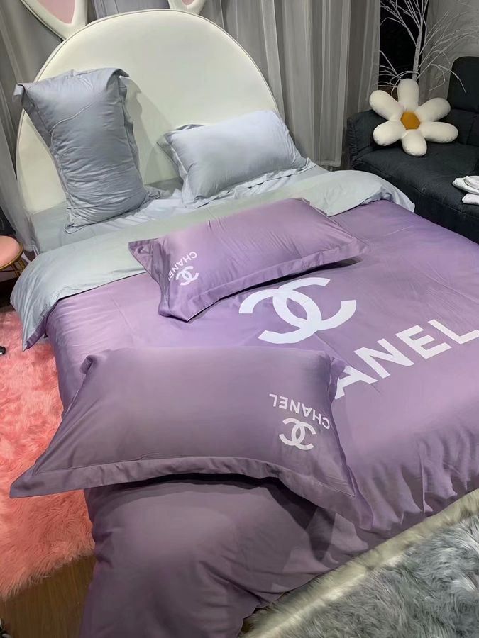 Chanel Luxury Brand Type 80 Bedding Sets Quilt Sets Duvet
