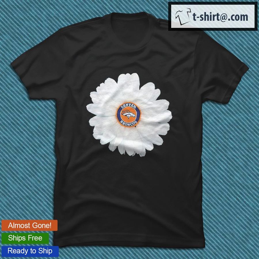 Daisy Denver Broncos logo T-shirt