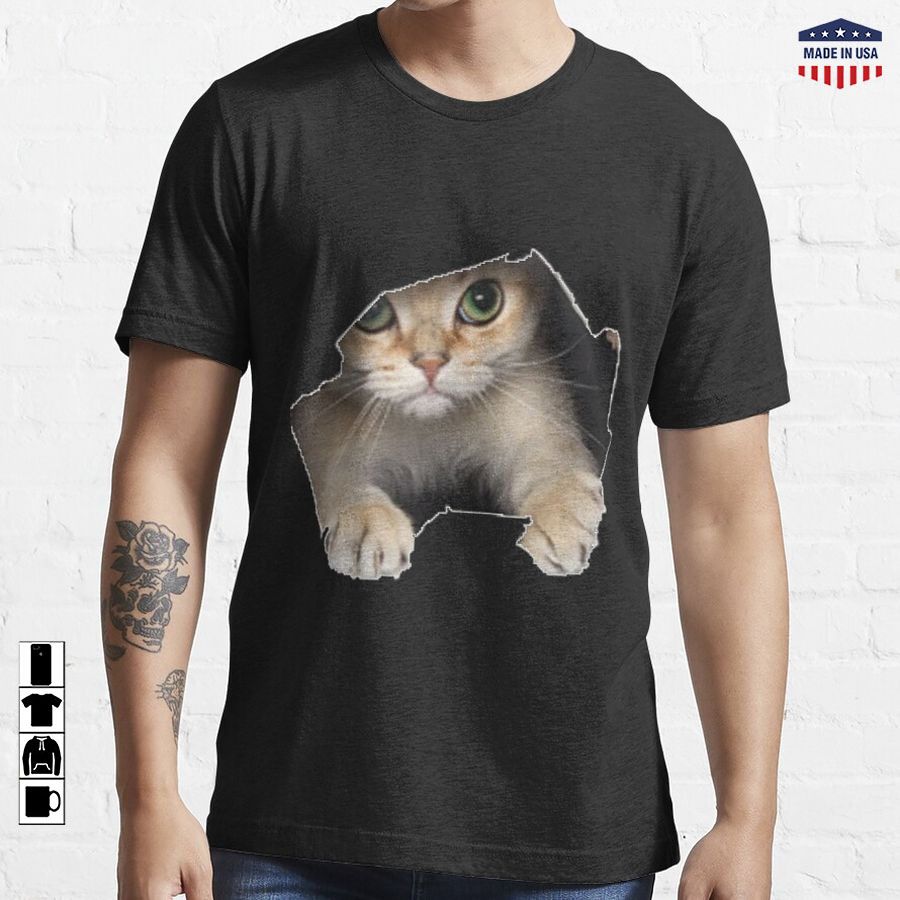i love animals Essential T-Shirt