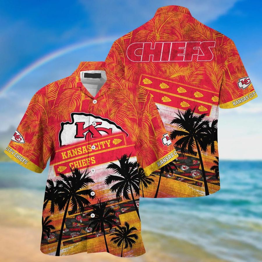 Kansas City Chiefs NFL Hawaiian Shirt And Short Trending Summer For Sports Football Fans
