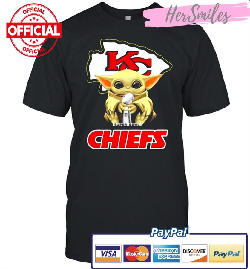 Kansas City Chiefs With Baby Yoda Hug Super Bowl Cup Champions 2021 shirt