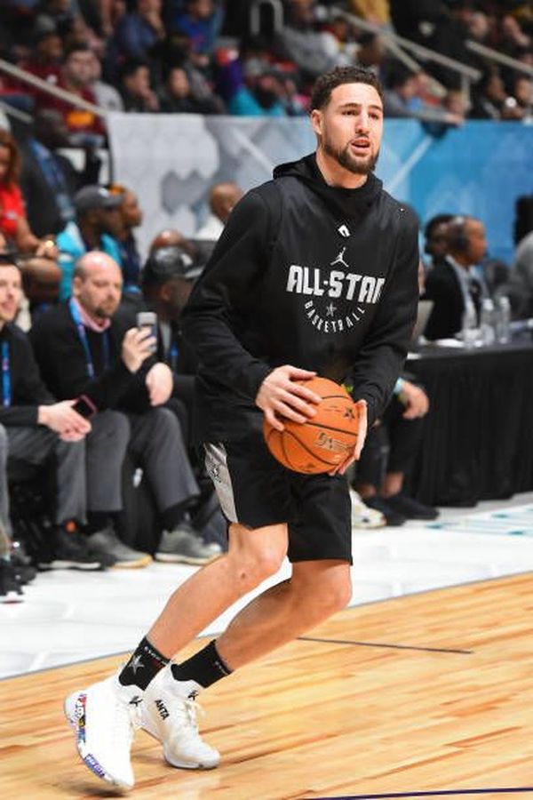 Klay Thompson of Team LeBron shoots the ball during the 2019 NBA...