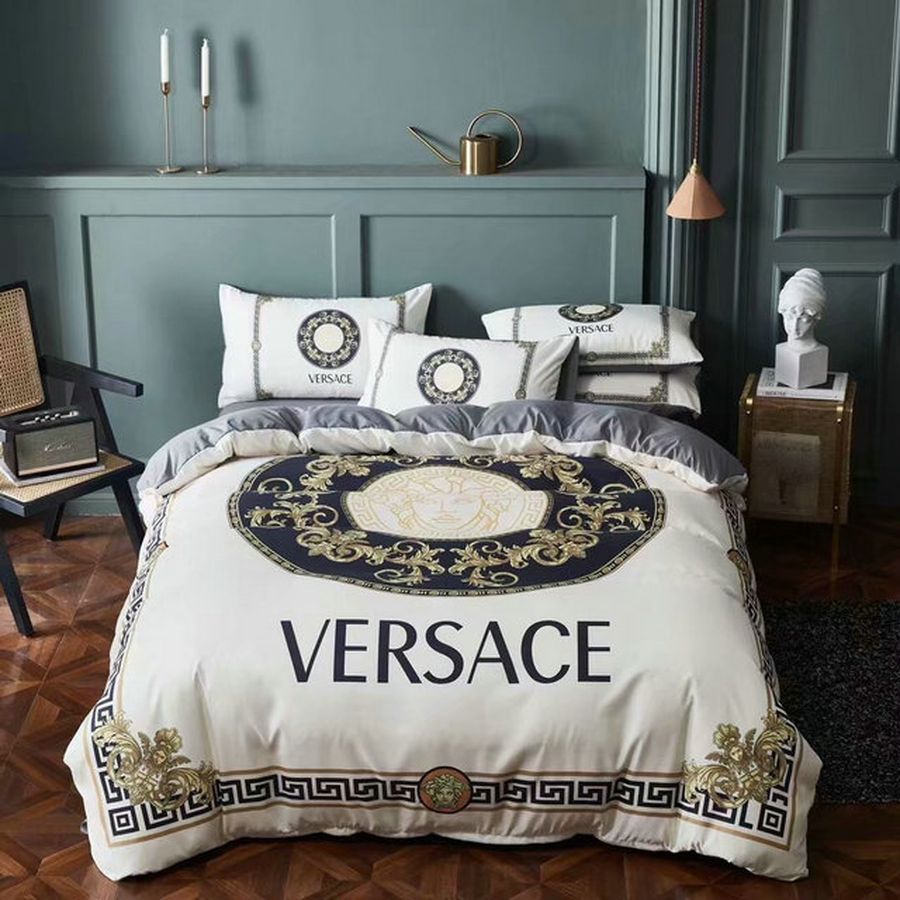 Luxury Brand Versace Type 35 Bedding Sets Quilt Sets Duvet