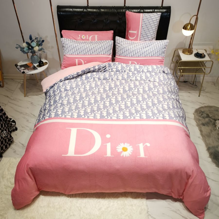 Luxury Christian Dior Brand Type 61 Bedding Sets Quilt Sets