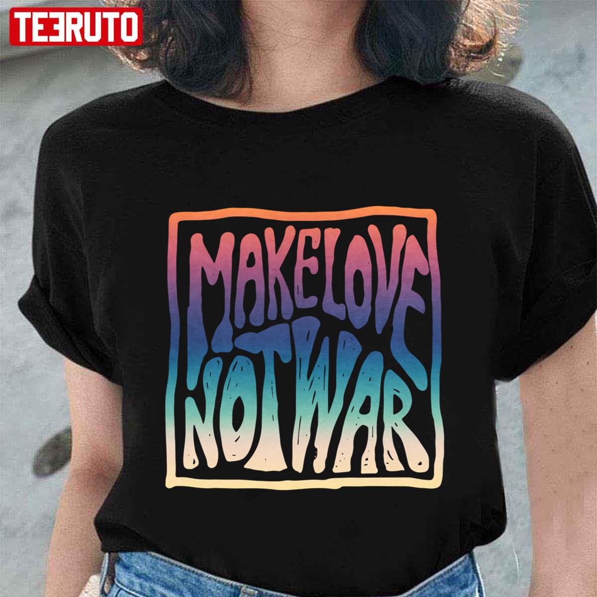 Make Love Not War Rainbow Vintage Design Unisex T-Shirt
