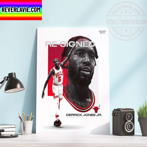 NBA Chicago Bulls Re-Signed Derrick Jones Jr Home Decor Poster Canvas