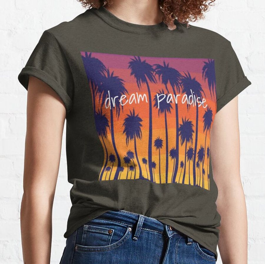 Retro beach sunset evening California palm trees Classic T-Shirt