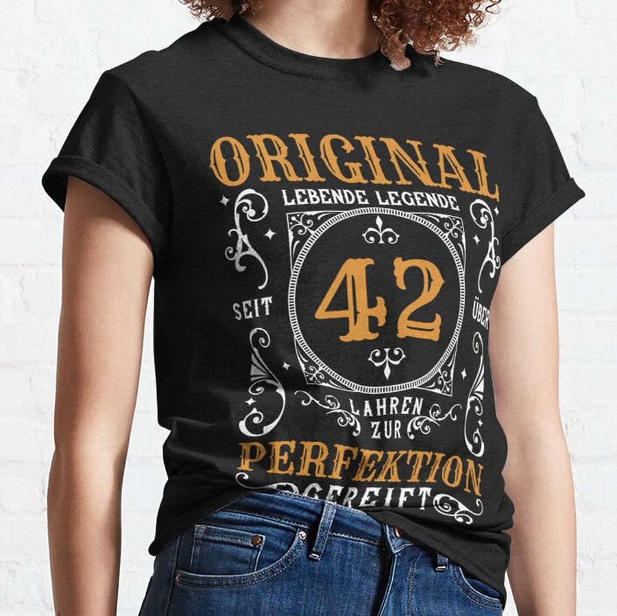42th birthday vintage quote Classic T-Shirt
