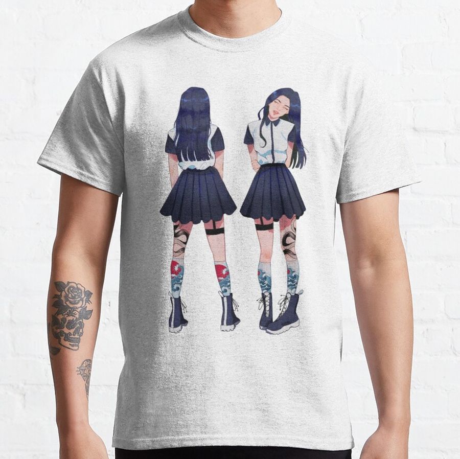 anime lovers girl Classic T-Shirt
