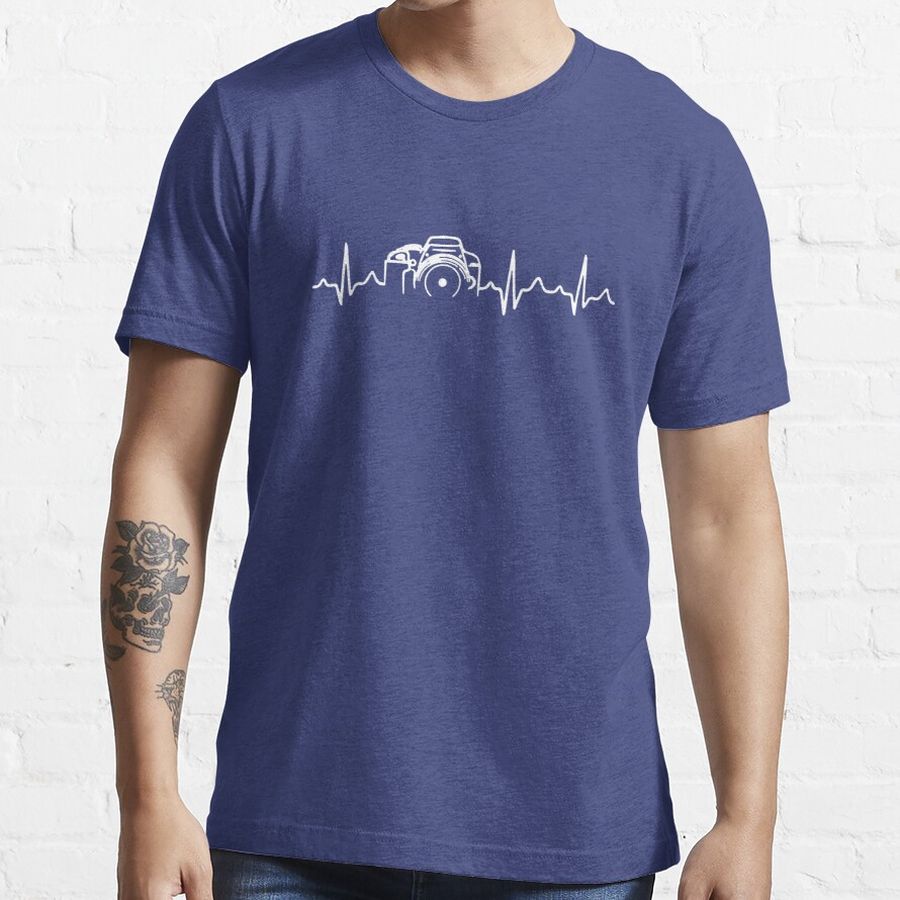 Camera Heartbeat Photography T-shirt - Photography Day T-shirt Essential T-Shirt
