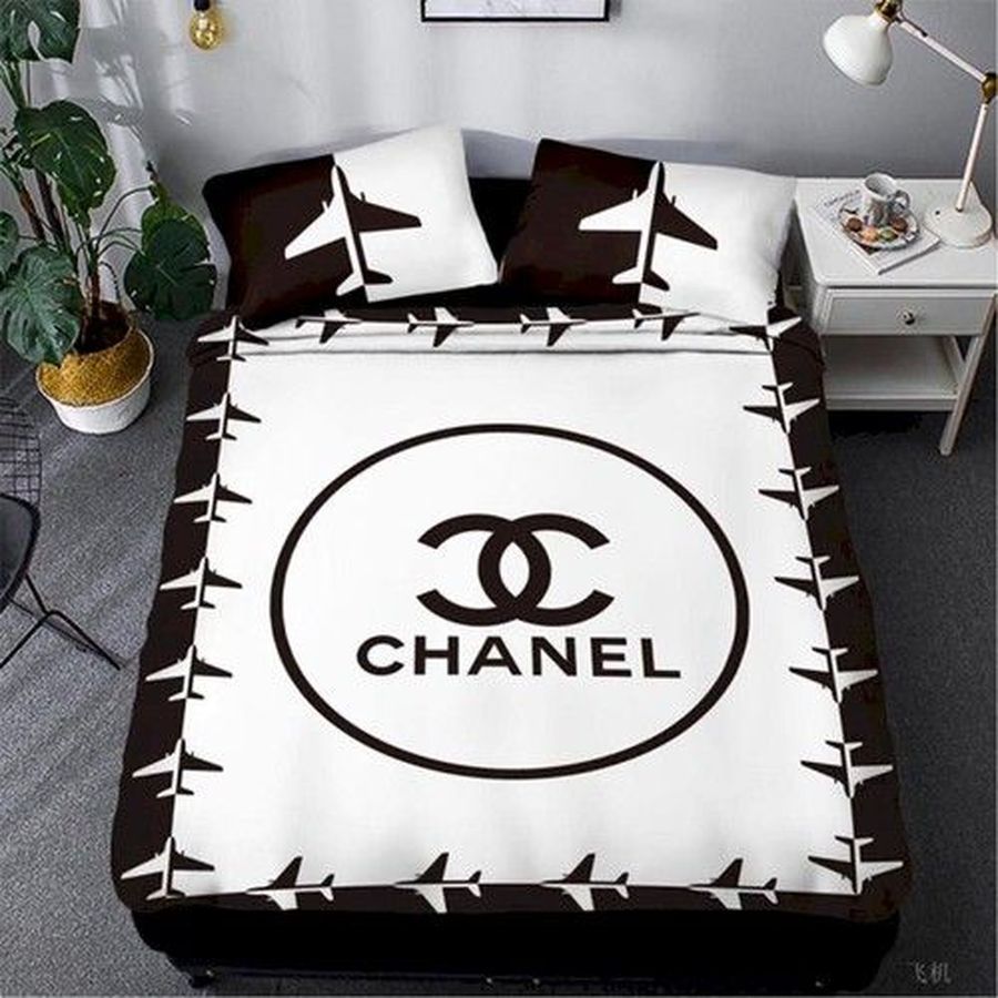 Chanel Luxury 19 Bedding Sets Duvet Cover Bedroom Luxury Brand Bedding Customized Bedroom