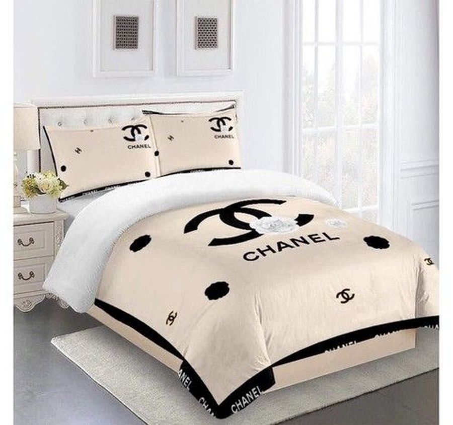 Chanel Luxury 44 Bedding Sets Duvet Cover Bedroom Luxury Brand Bedding Customized Bedroom