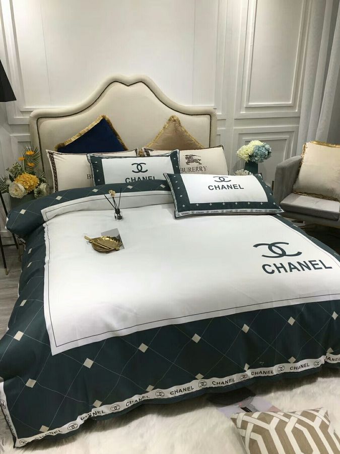 Chanel Luxury Brand Type 45 Bedding Sets Quilt Sets Duvet