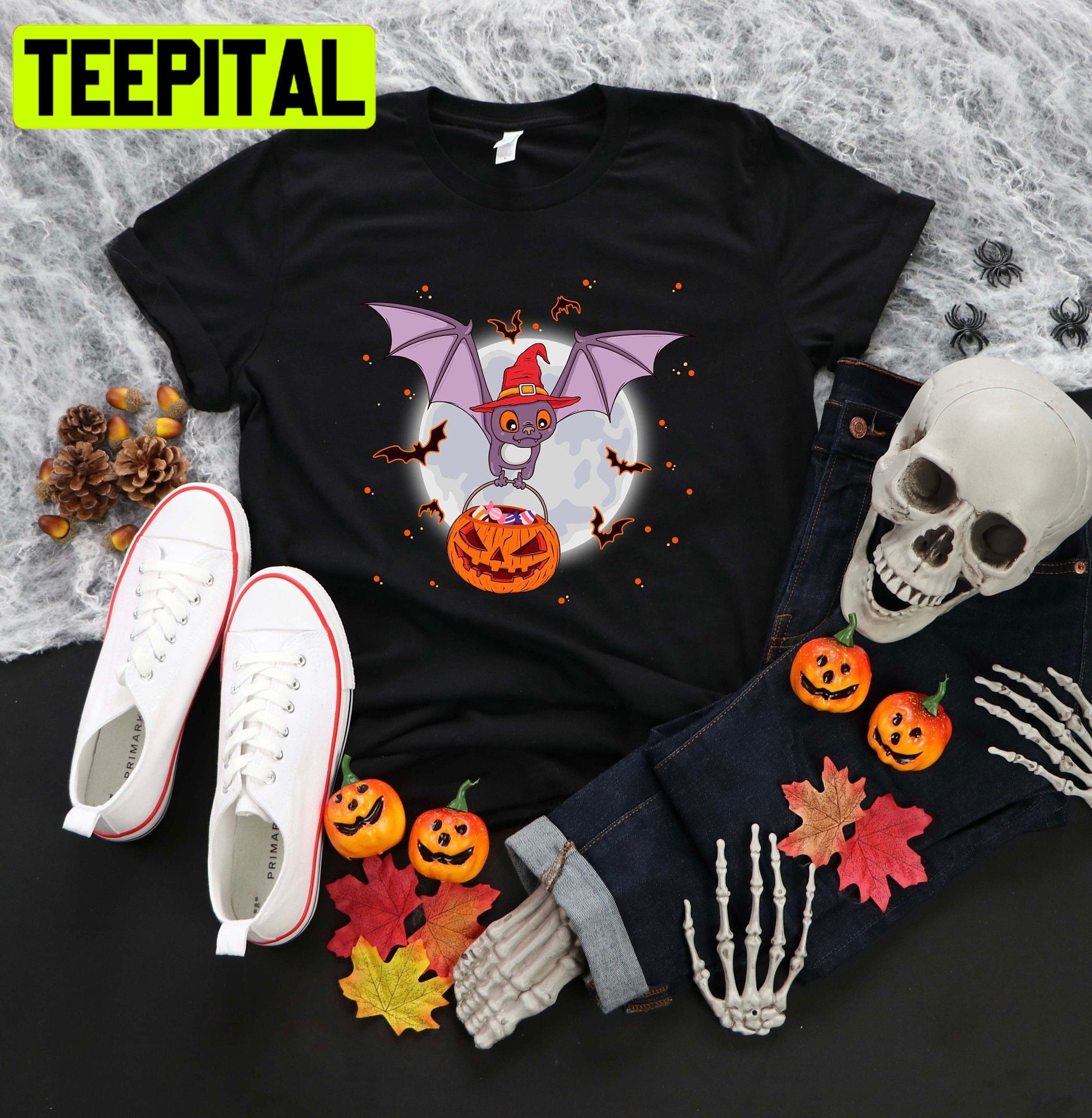 Cute Bat And Candy Halloween Unisex T-Shirt