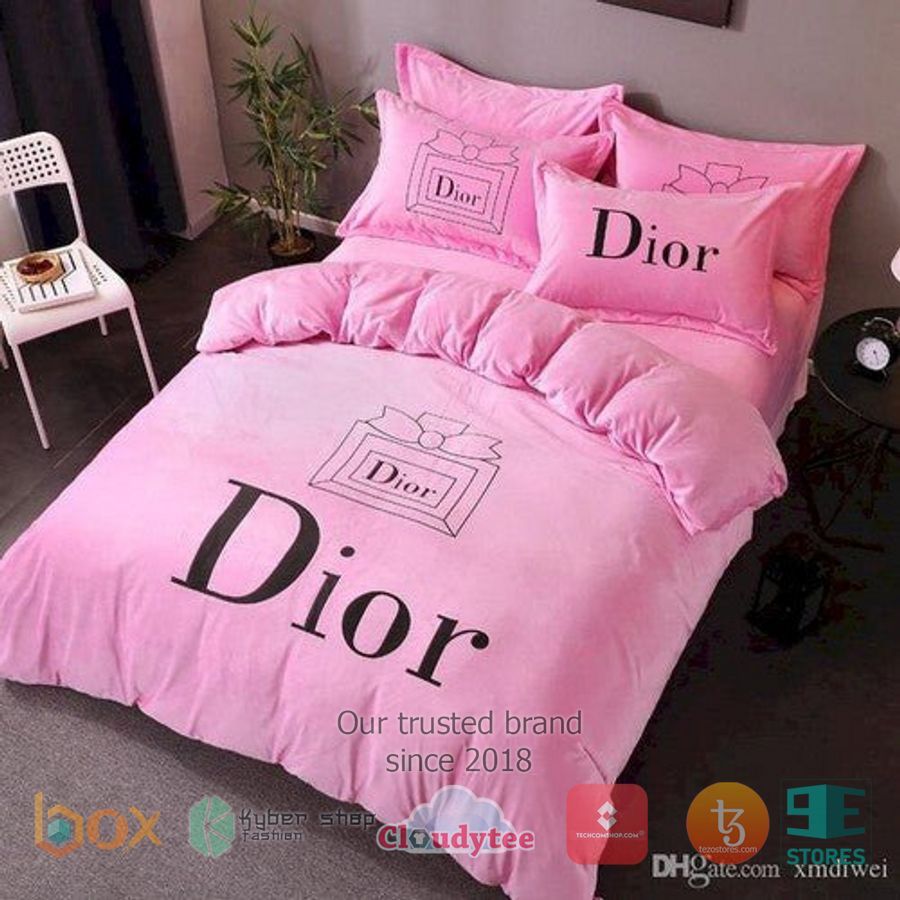 Dior Pink Bedding Set – LIMITED EDITION