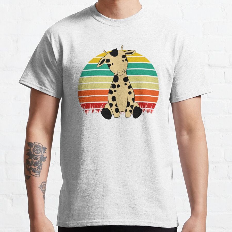 Giraffe Retro Sunset Classic T-Shirt