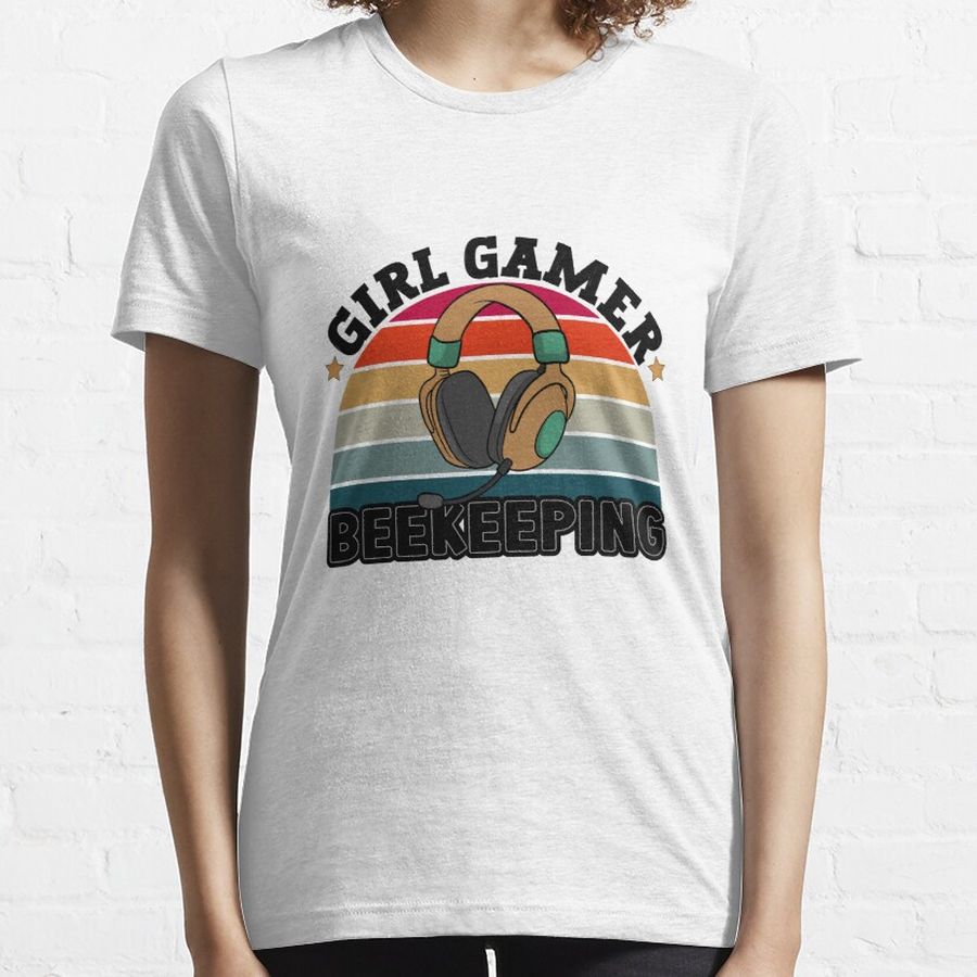 Girl Gamer Beekeeping - Cute - Funny - Gift Classic T-Shirt Essential T-Shirt