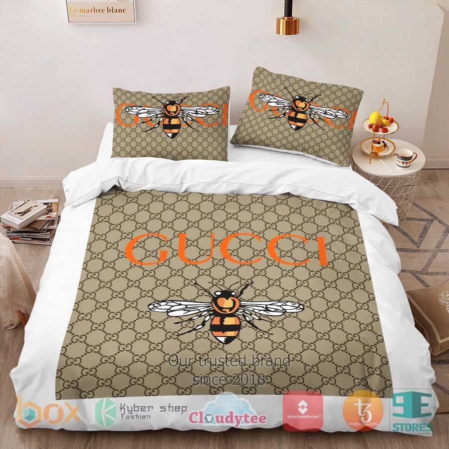 Gucci Bee Italian High-end Brand khaki Bedding Set – LIMITED EDITION