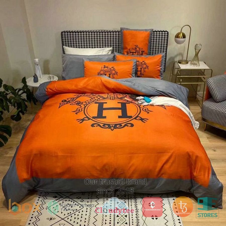 Hermes Paris Color Orange Bedding Set – LIMITED EDITION