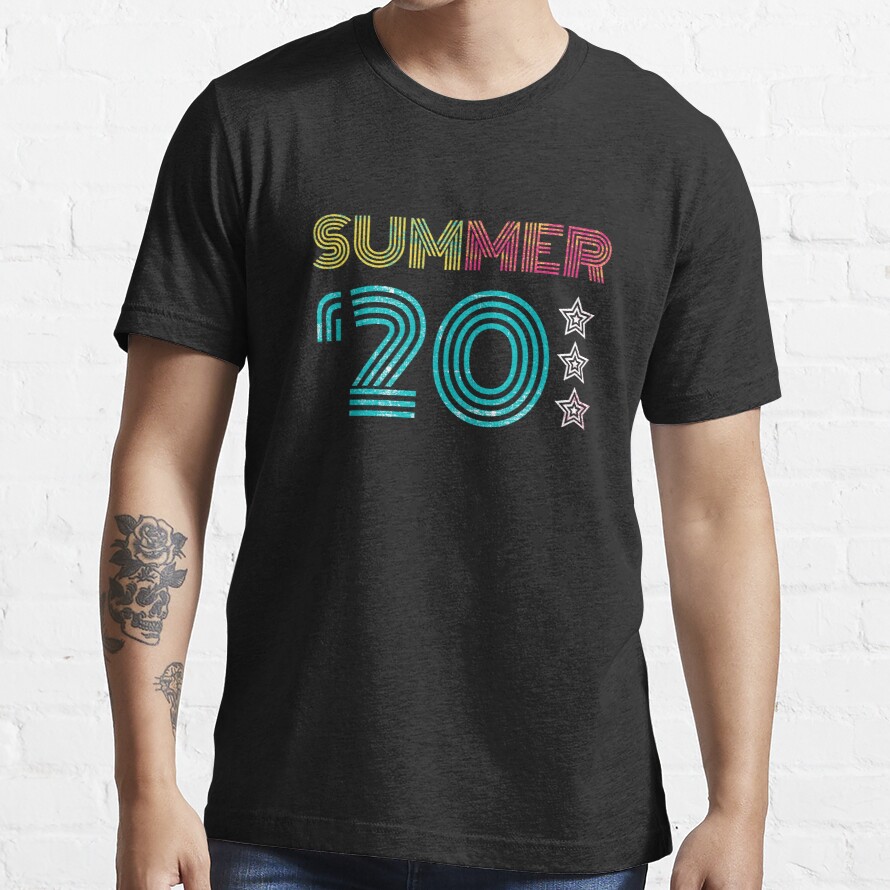 I love The Twenty Twenties - Made In 2020 - Summer of 2020 - Vintage 2020s Colors Retro Fonts - 2020s vibe Essential T-Shirt